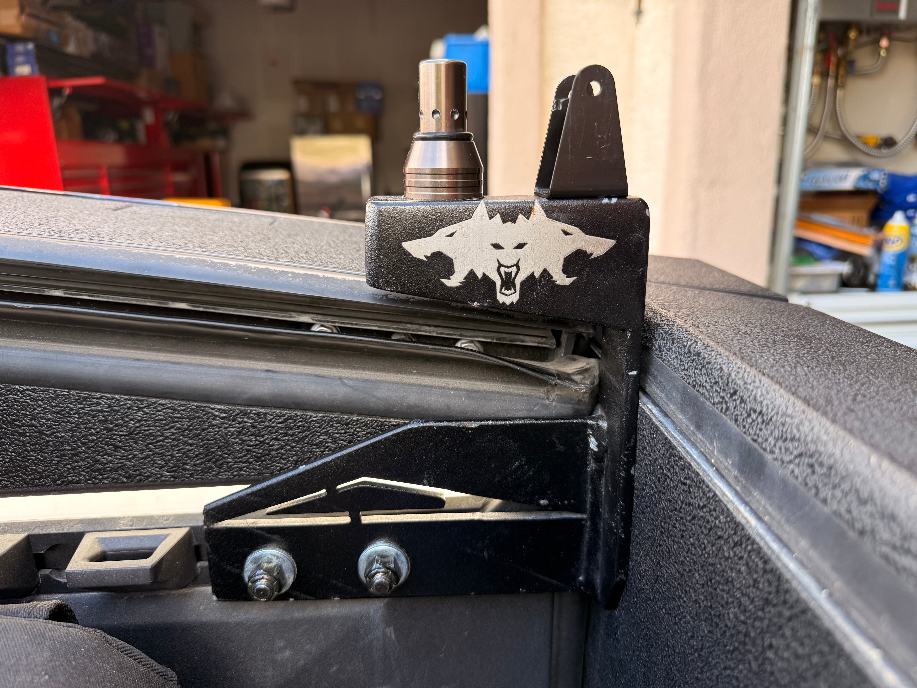 Passenger-side mounting example